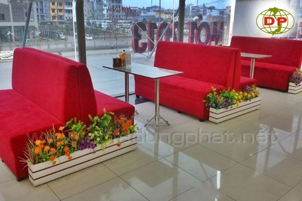 Xưởng Đóng Ghế Sofa Cafe Tại TPHCM