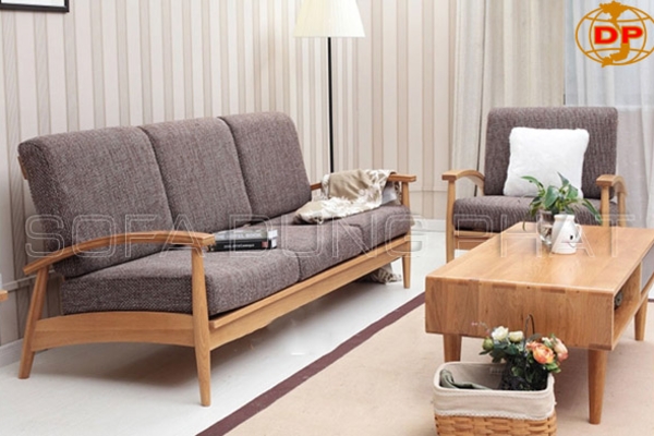 Sofa Băng Gỗ Giá Rẻ Được Khuyến Mãi 50% tại TPHCM Dũng Phát